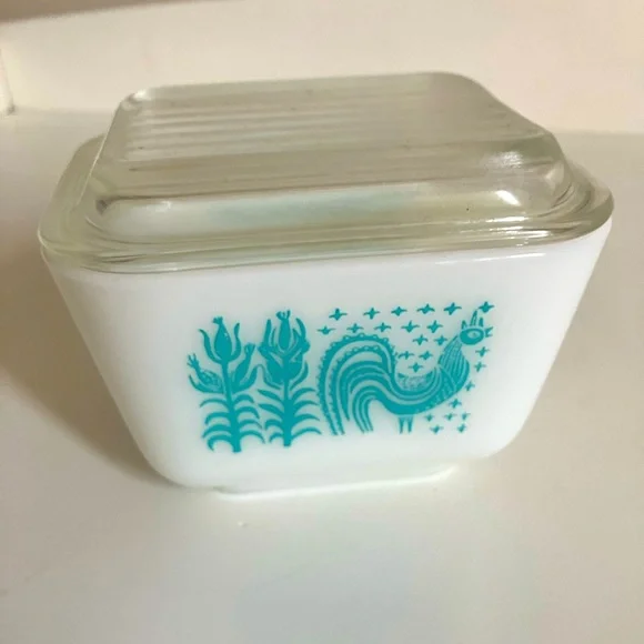 Pyrex Amish Butterprint 0502 Turquoise Refrigerator Dish W/ Lid Bright - Picture 2 of 7